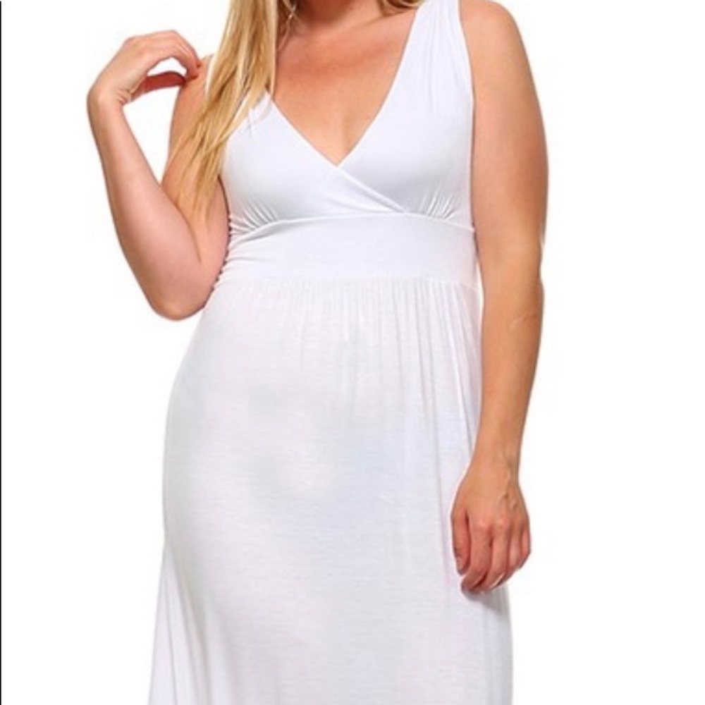 Twisted Strap Maxi Dress - Red